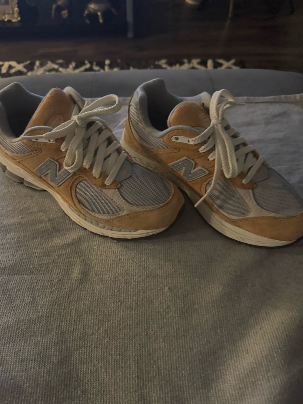 New Balance Beige and Gray Athletic Sneakers Boys size 4 or Women’s 6